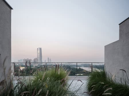 Renovation of Feria Hotel in Shenzhen Bay